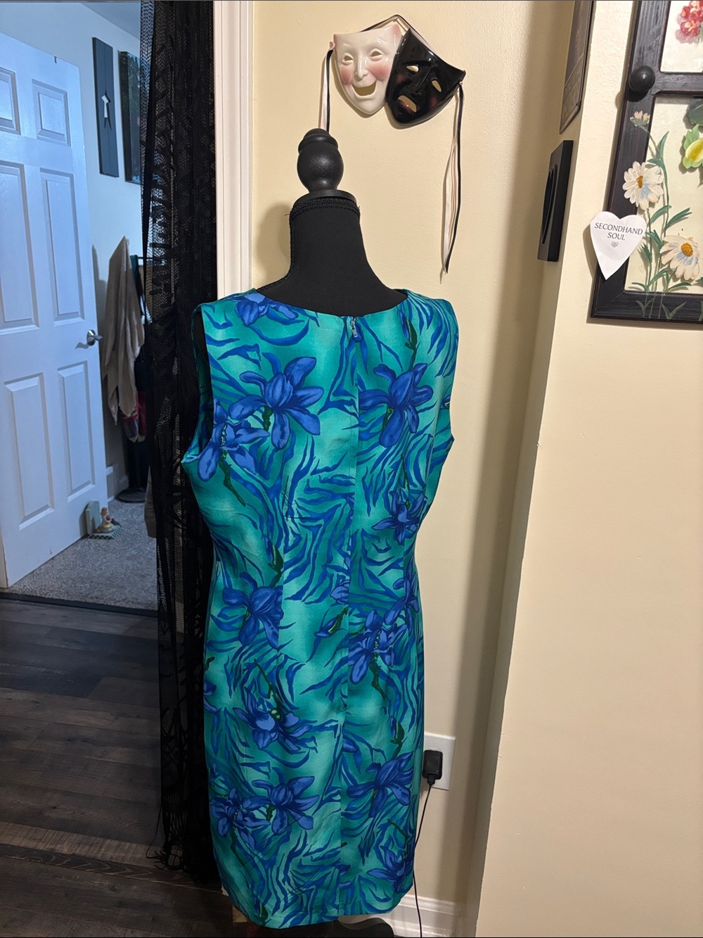 Dress Barn Teal and Blue Floral Sleeveless Midi Dress - Picture 3 of 7